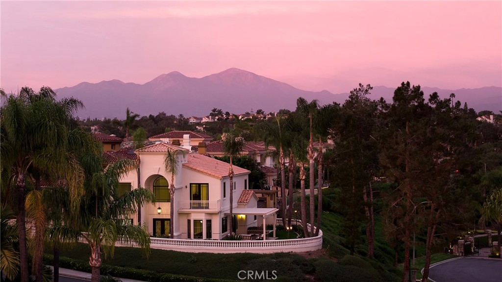 14 San Rafael Place