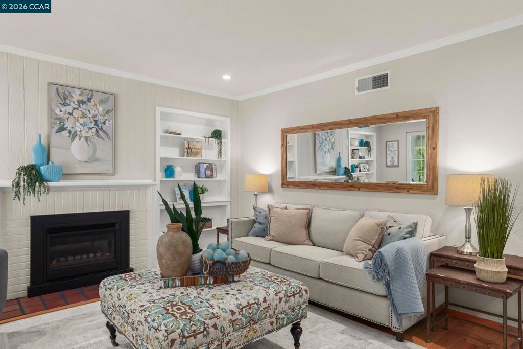 5412 Degnan Dr DR, Martinez CA 94553