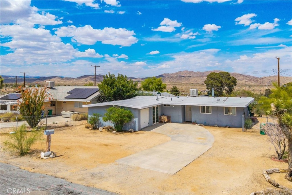 61480 Alta Vista Drive
