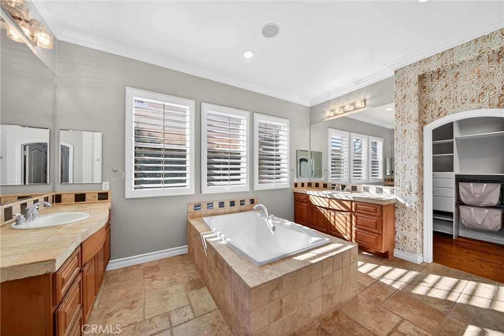 Horsethief Canyon - Residential