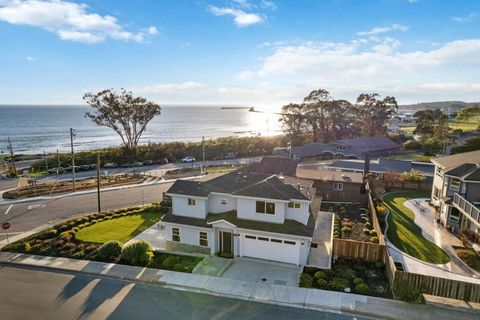 Photo of 634 Coronado Street, El Granada, CA 94018 (MLS # ML82038102)