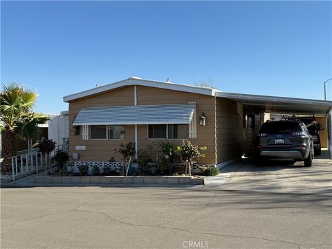 Photo of 20683 Waalew Rd #B37, Apple Valley, CA 92307 (MLS # HD26057770)