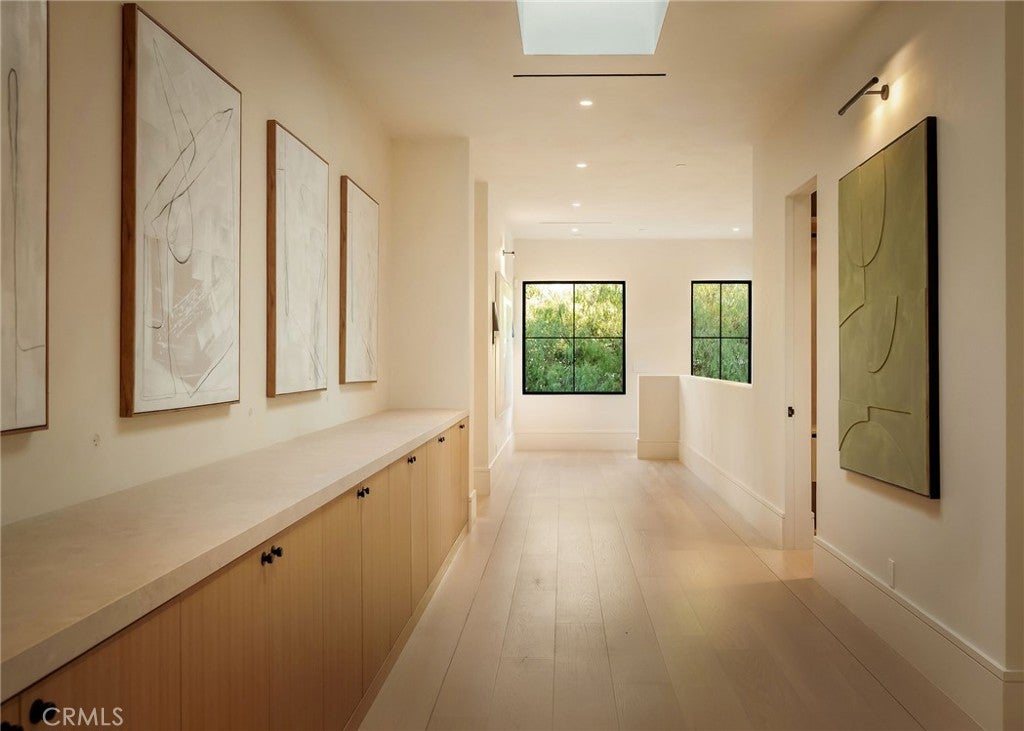 All new World class trophy estate with a premier location in the ultra – image 69