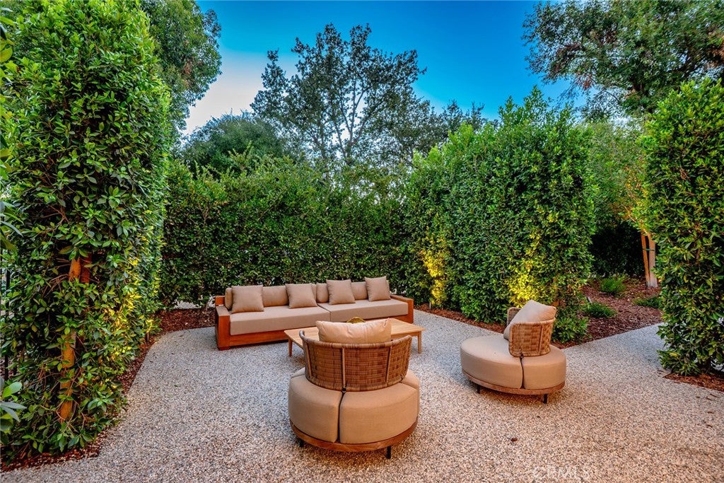 All new World class trophy estate with a premier location in the ultra – image 56