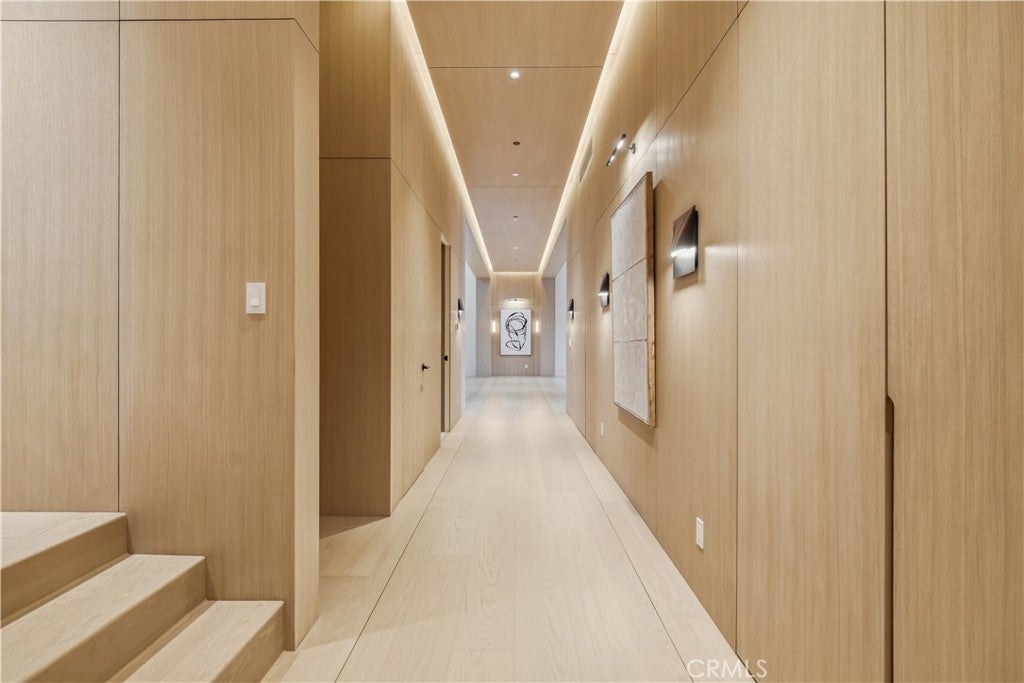 All new World class trophy estate with a premier location in the ultra – image 72