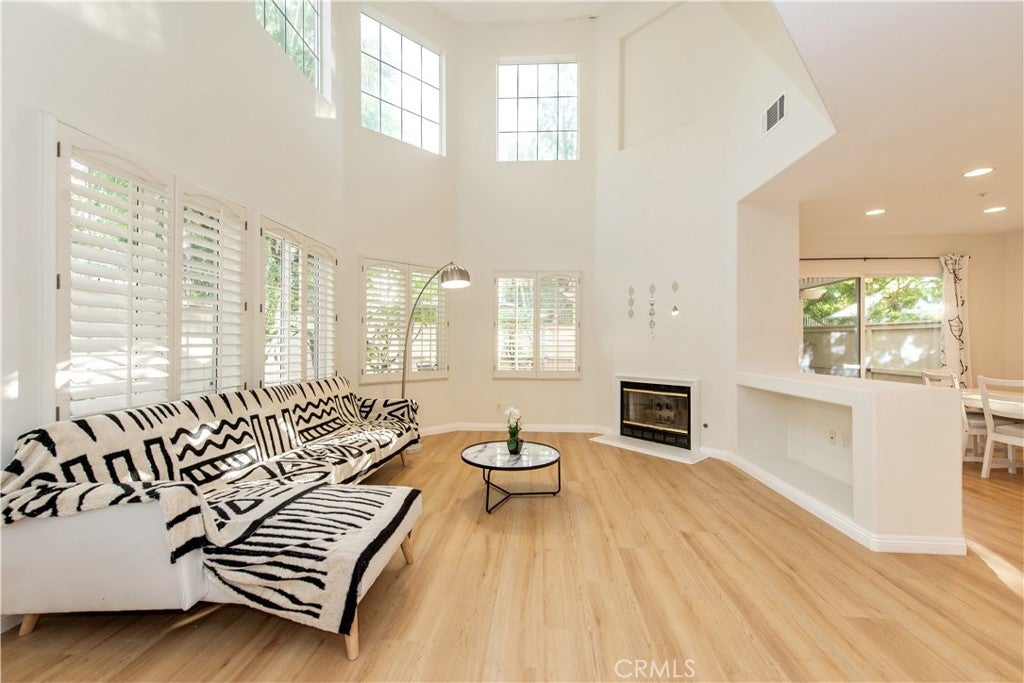 905 Somerville