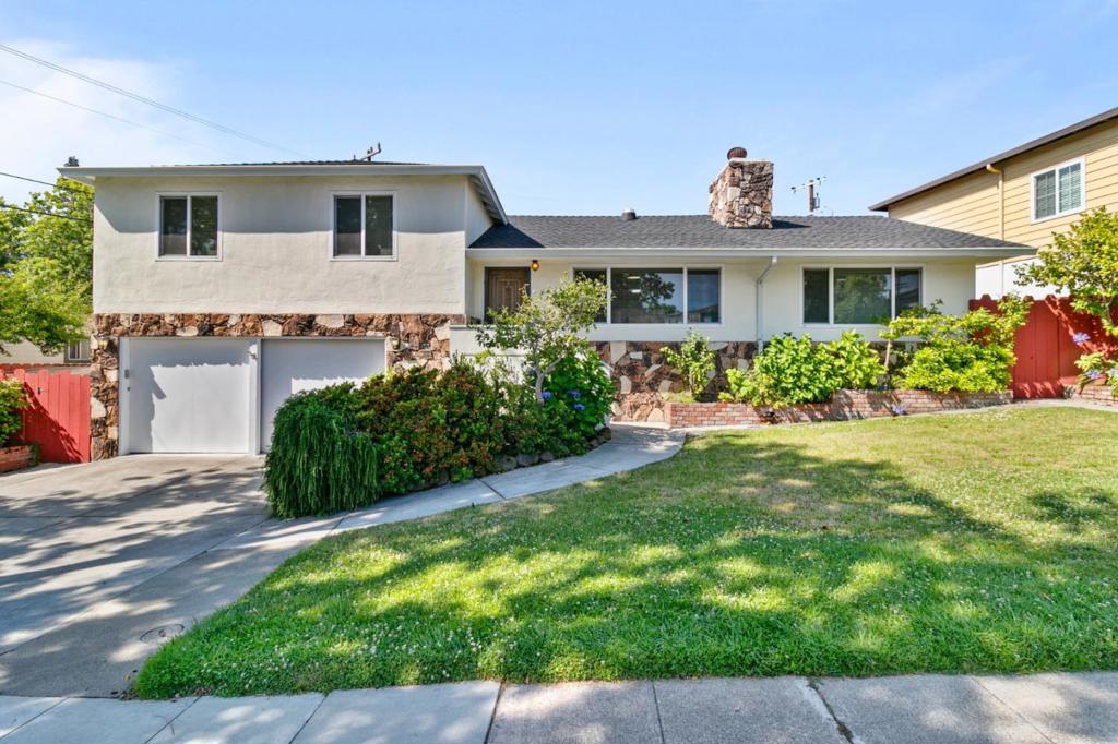 Welcome to your charming retreat at 1118 Alameda De Las Pulgas in Redwood City! First time on the market in over 60 Years. This delightful 3-bedroom, 2.5-bathroom home spans 1,500 square feet and is nestled on a spacious 6,024 square foot lot. Fresh paint and newly sanded and varnished wood floors create a warm, inviting ambiance throughout. Step inside to discover a large living room, perfect for entertaining or unwinding after a long day. The home's convenient location offers easy access to downtown Redwood City, where you can enjoy a variety of shops and restaurants. For commuters, highways 280 and 101 are just a short drive away, making your daily travels a breeze. Whether you're hosting friends or enjoying a quiet night in, this home provides the perfect backdrop for your lifestyle. Don't miss out on the opportunity to make this lovely property your own! Actual Bathroom count 2.5 and county records show 1.5. Buyer to investigate to their satisfaction. Records show the home has AC, the home does not have Air conditioning.