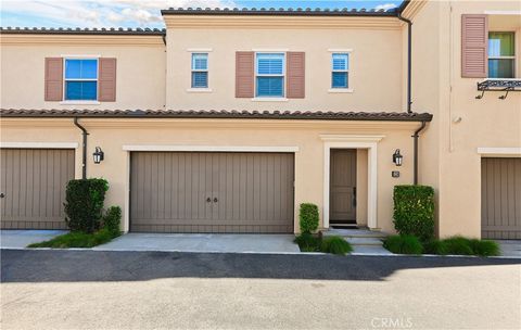 Photo of 128 Full Sun, Irvine, CA 92618 (MLS # PW25251861)