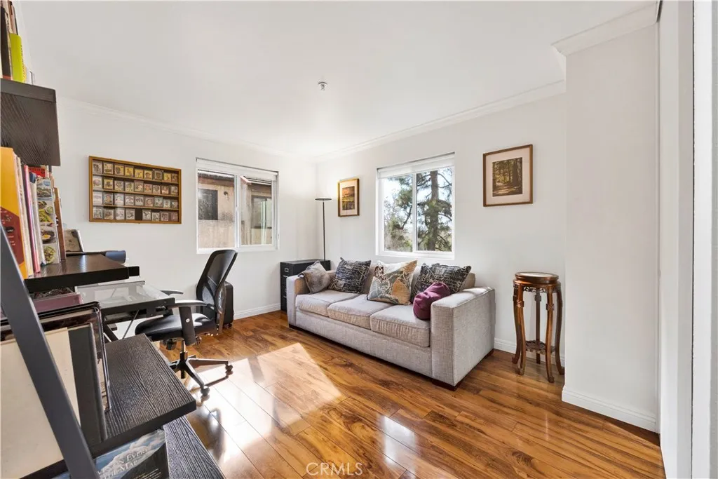 South Pasadena, California 91030, United States, 3 Bedrooms Bedrooms, ,3 BathroomsBathrooms,Residential,Active,228352