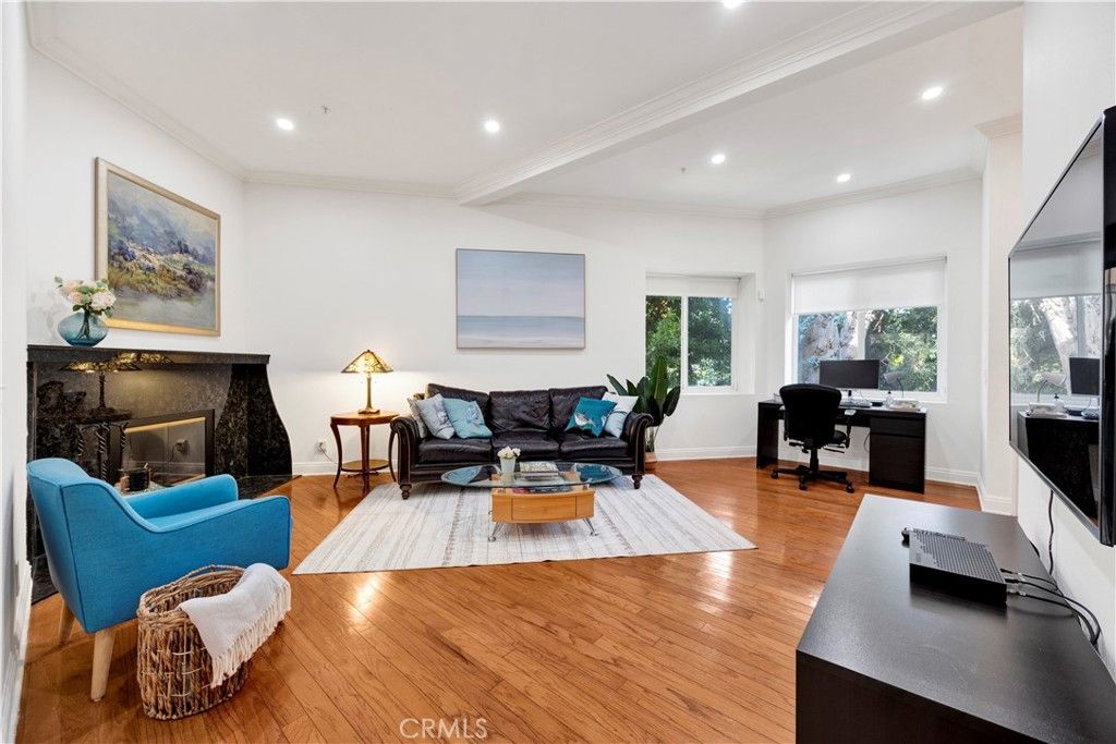 Photo of 1035 Arroyo Verde Road #G, South Pasadena, CA 91030 (MLS # SR25239771)