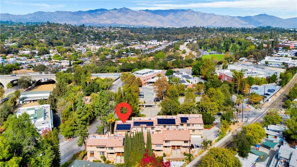 South Pasadena, California 91030, United States, 3 Bedrooms Bedrooms, ,3 BathroomsBathrooms,Residential,Active,228352