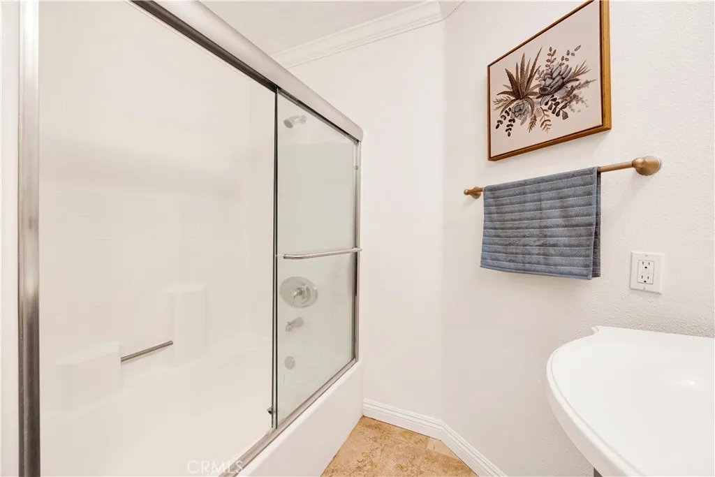 South Pasadena, California 91030, United States, 3 Bedrooms Bedrooms, ,3 BathroomsBathrooms,Residential,Active,228352