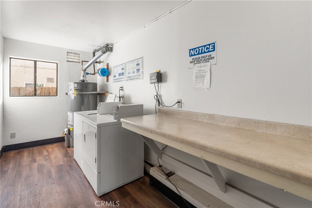 13022 13022 Casa Linda Lane