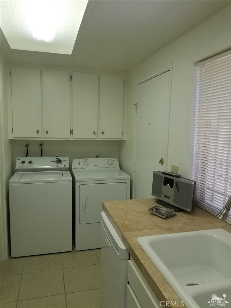 Indian Canyon Gardens - Residential