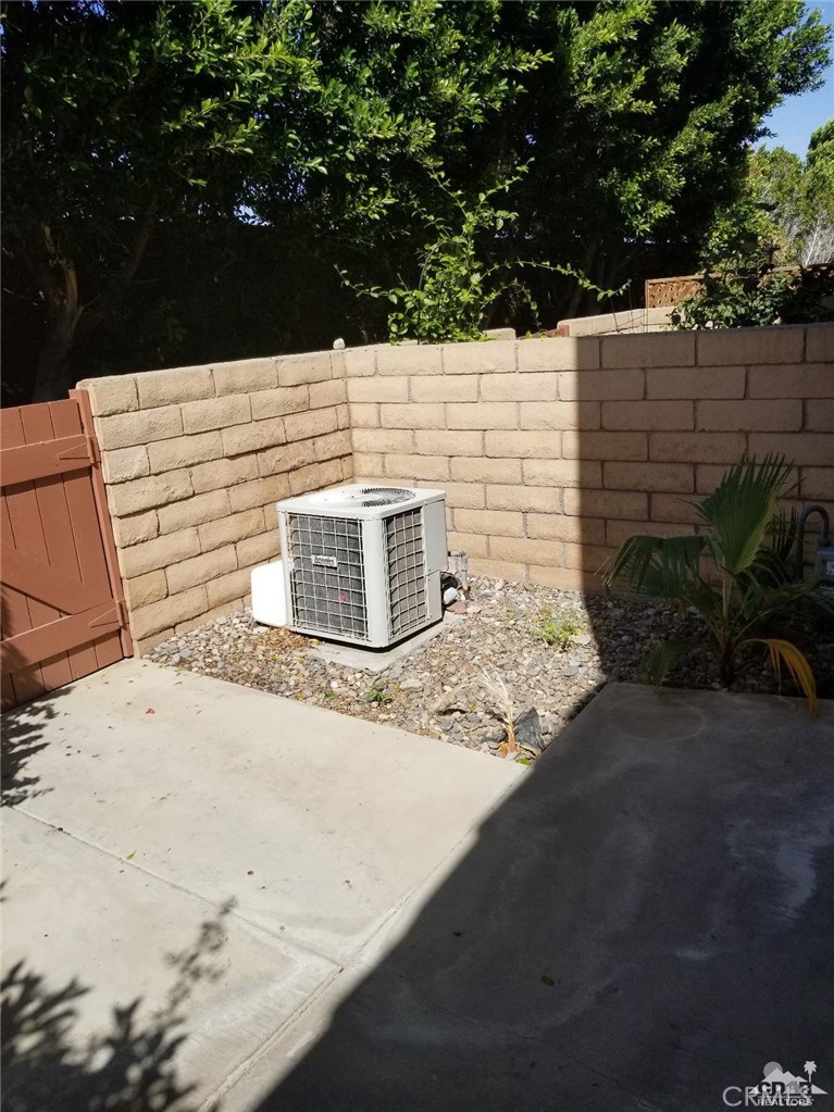 Indian Canyon Gardens - Residential