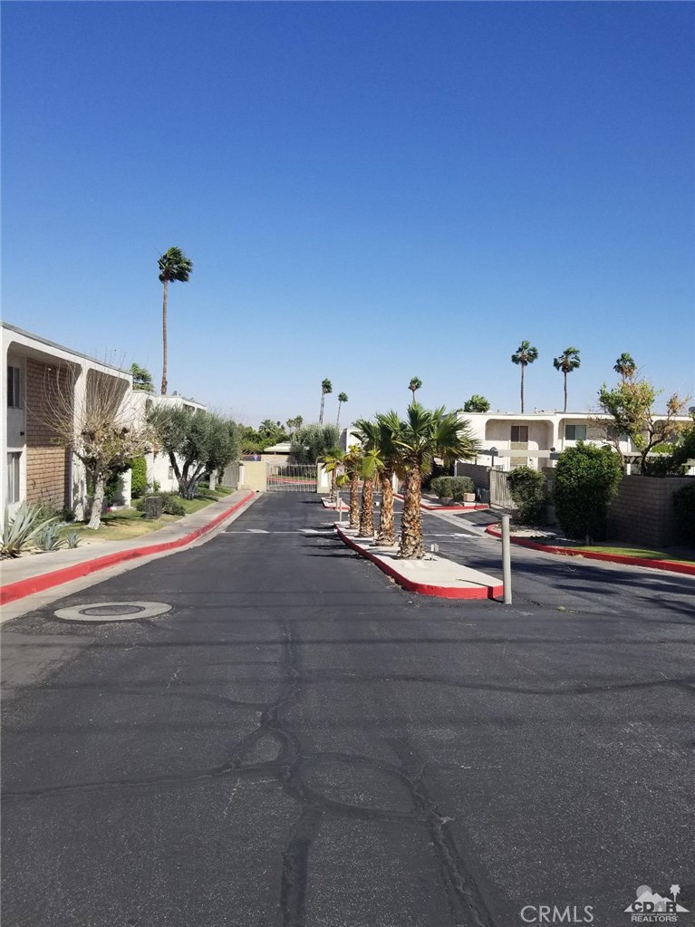 Indian Canyon Gardens - Residential