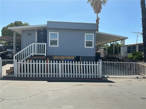 1097 State Hemet CA 92543