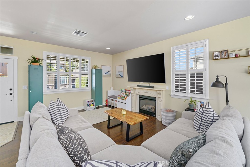 PROPERTIES 1555 Nabal Court