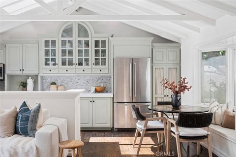 2571 Waverly Drive Newport Beach CA 92663