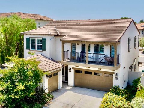 4203 Calle Del Vista Oceanside CA 92057