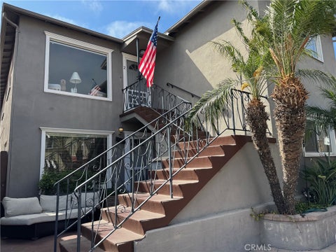 Photo of 167 Prospect Avenue #3, Long Beach, CA 90803 (MLS # OC26130519)