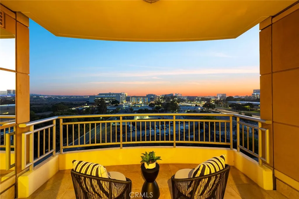 Irvine, California 92612, United States, 2 Bedrooms Bedrooms, ,2 BathroomsBathrooms,Residential,Active,209739