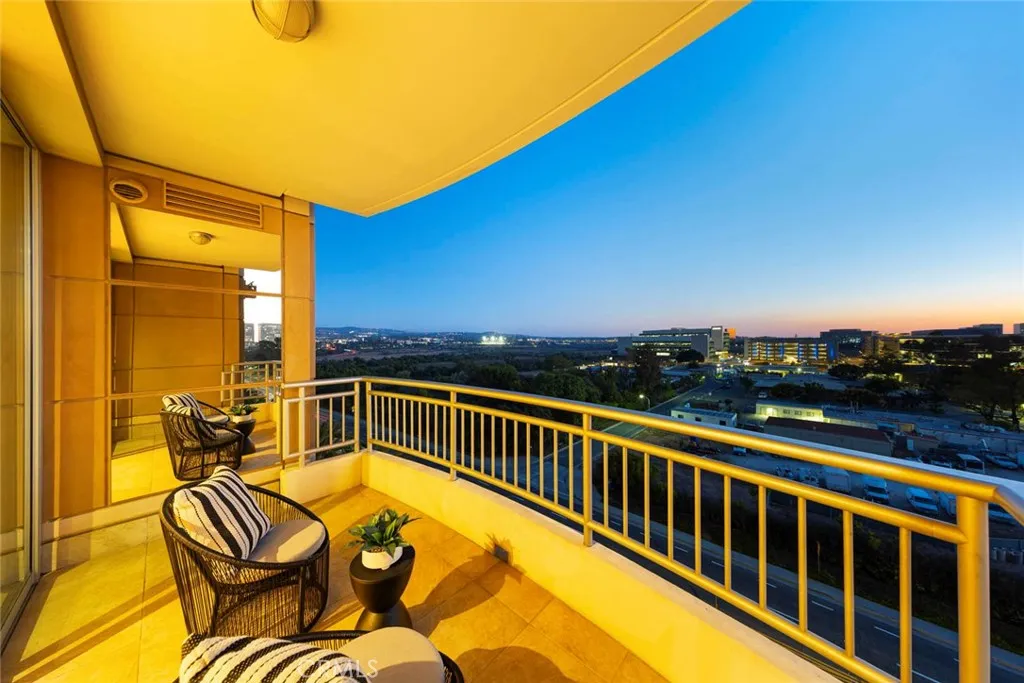 Irvine, California 92612, United States, 2 Bedrooms Bedrooms, ,2 BathroomsBathrooms,Residential,Active,209739