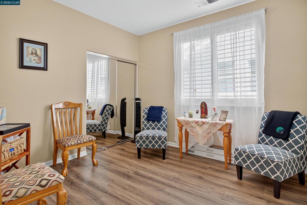 SOMMERSET - Residential Lease