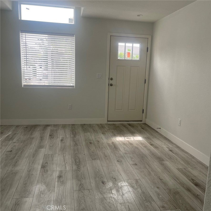 1930 Stewart Street X-7