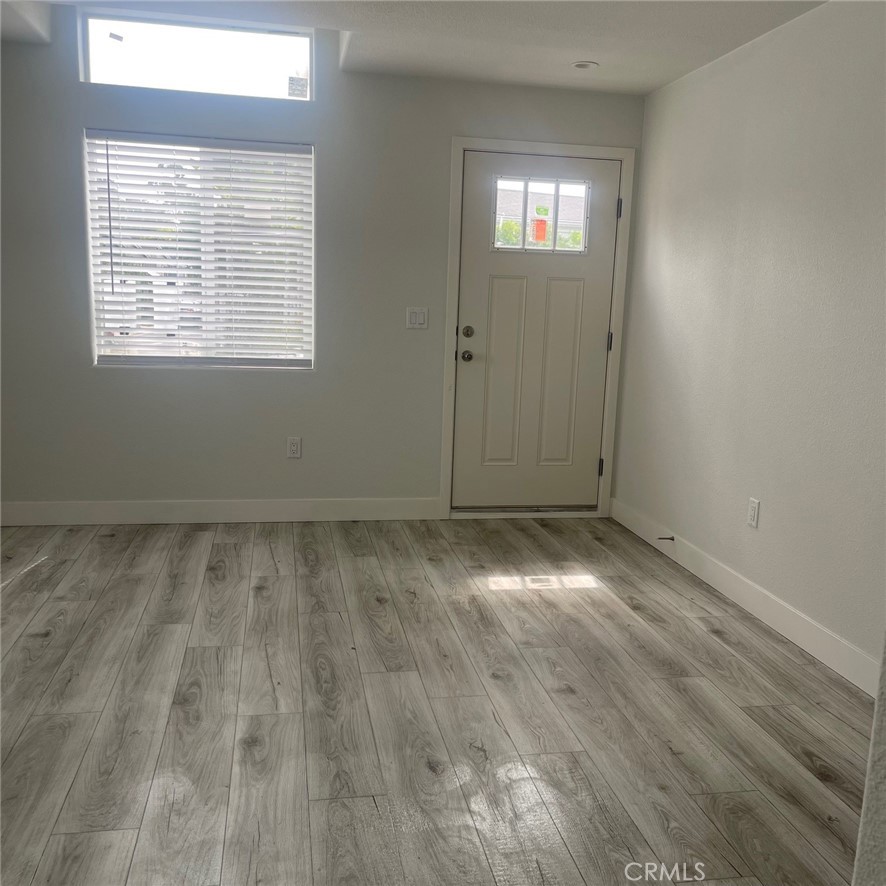 1930 Stewart Street X-7