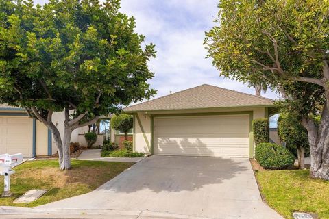 2070 Rue De La Montagne Oceanside CA 92054