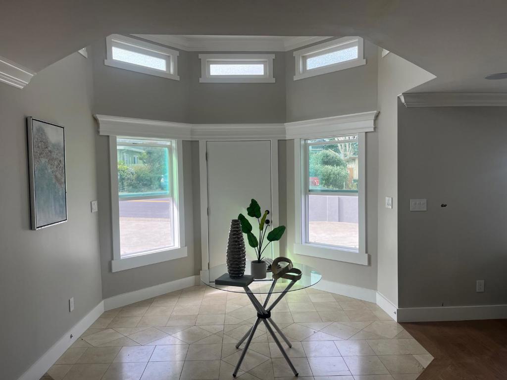 487 Manor Drive