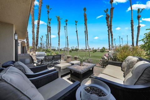 Photo of 76570 Hollyhock Drive, Palm Desert, CA 92211 (MLS # 219148654DA)