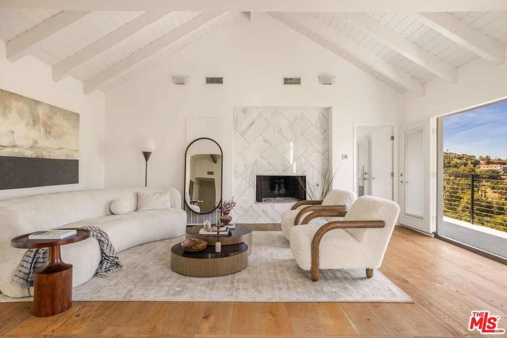 Photo of 3701 Multiview Drive, Los Angeles, CA 90068 (MLS # 26726575)