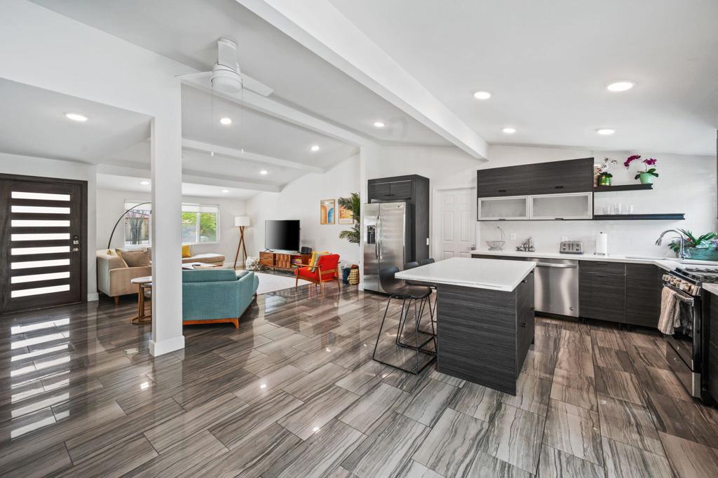 3059 N Biskra Road