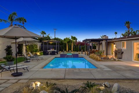 Photo of 3059 N Biskra Road, Palm Springs, CA 92262 (MLS # 219139752DA)