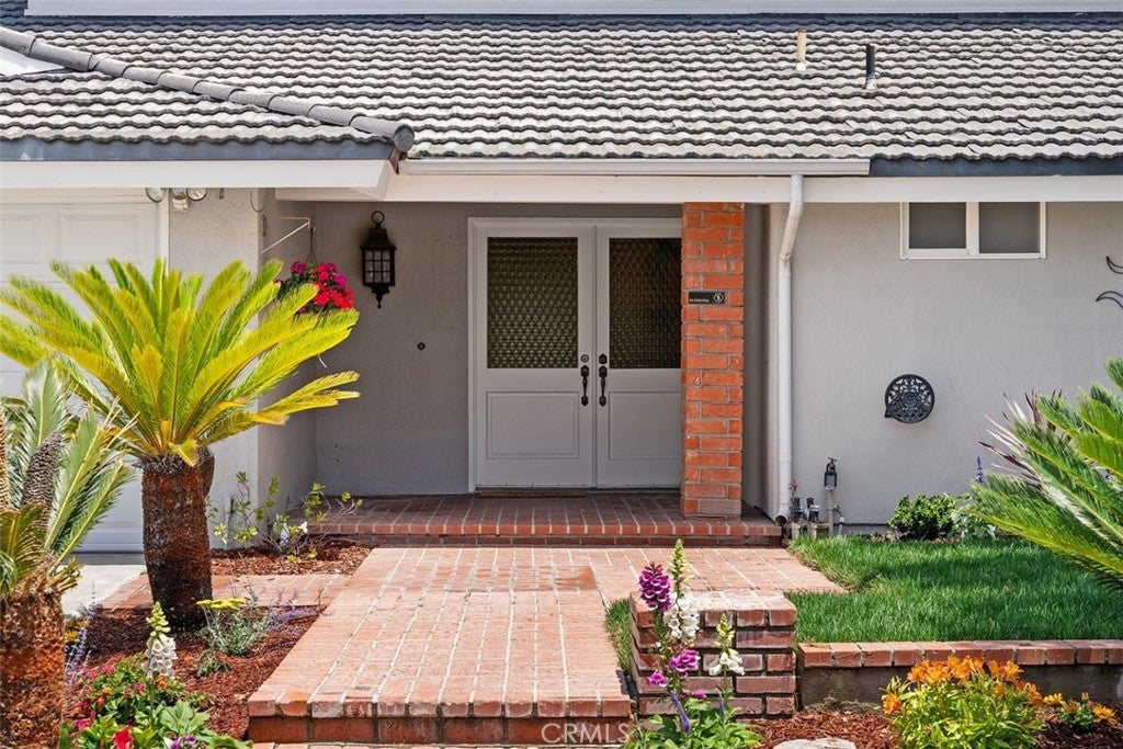 5311 Cornell