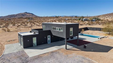 Photo of 3460 Stonehill Avenue, Joshua Tree, CA 92252 (MLS # IV25085060)