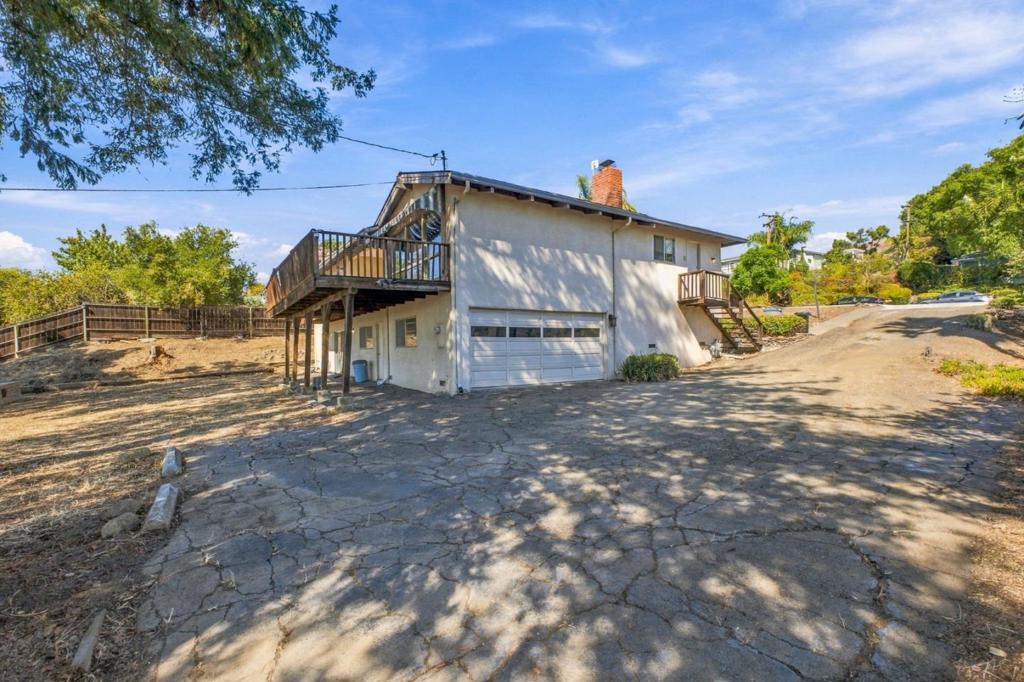 1035 Vista Del Mar