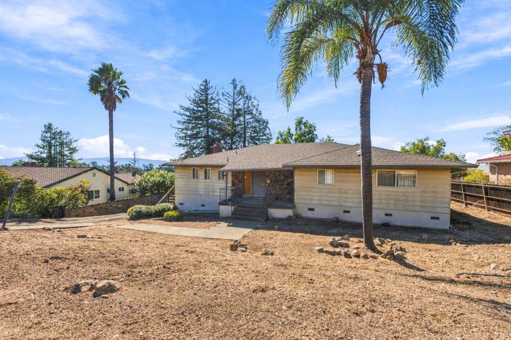 1035 Vista Del Mar