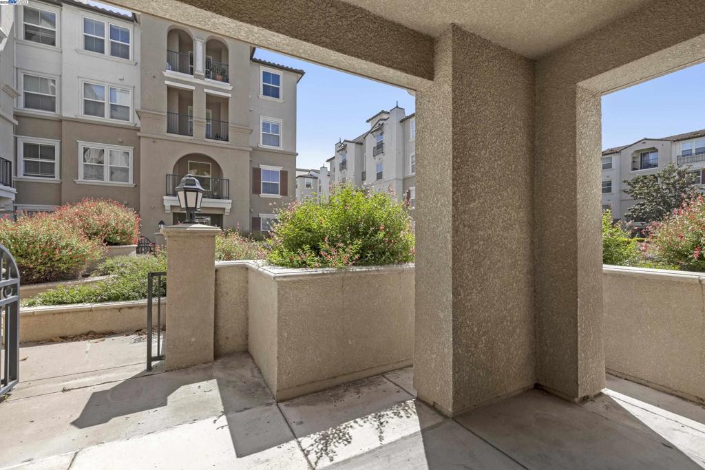 TERRACES - Residential