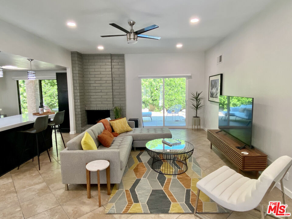 Hidden Palms - Residential Lease