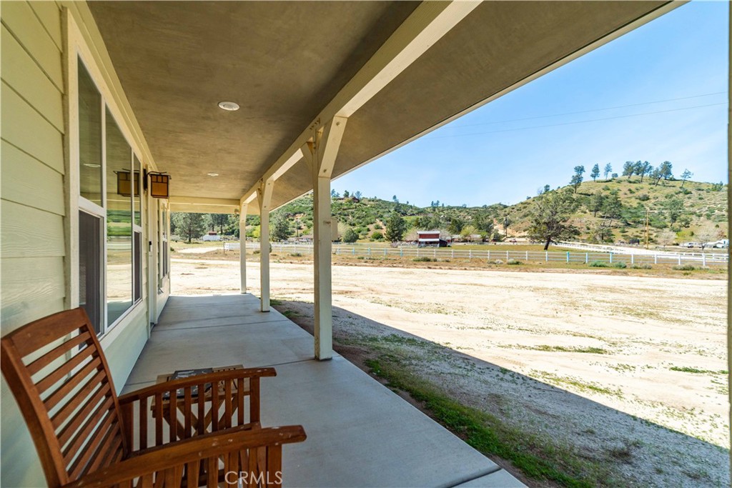 46472 Kings Canyon Rd