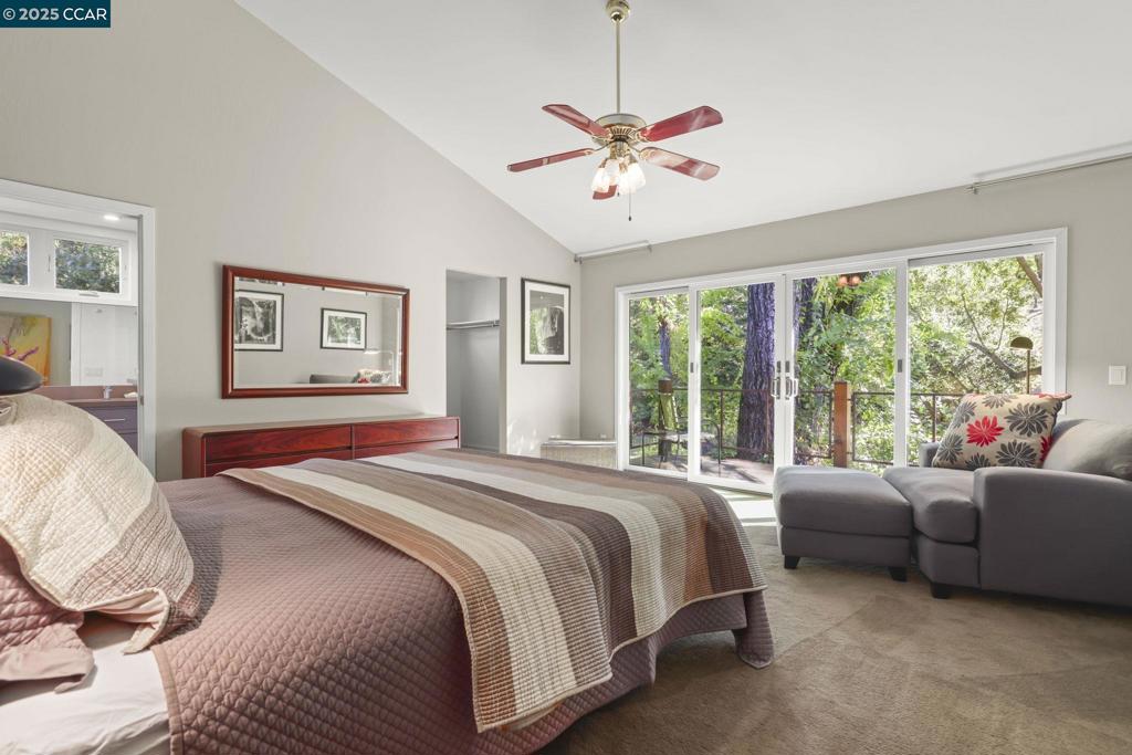 SOUTH WALNUT CR - Residential