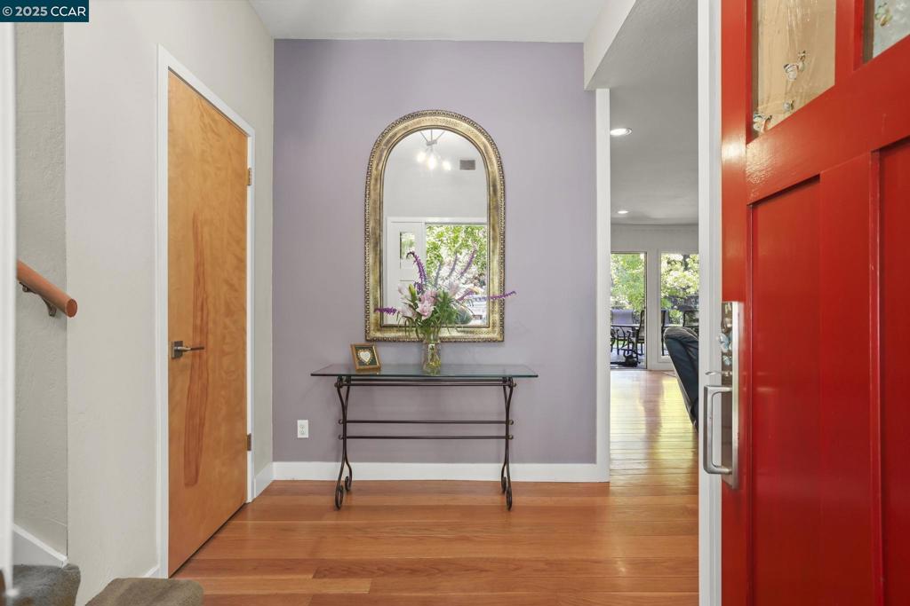 SOUTH WALNUT CR - Residential