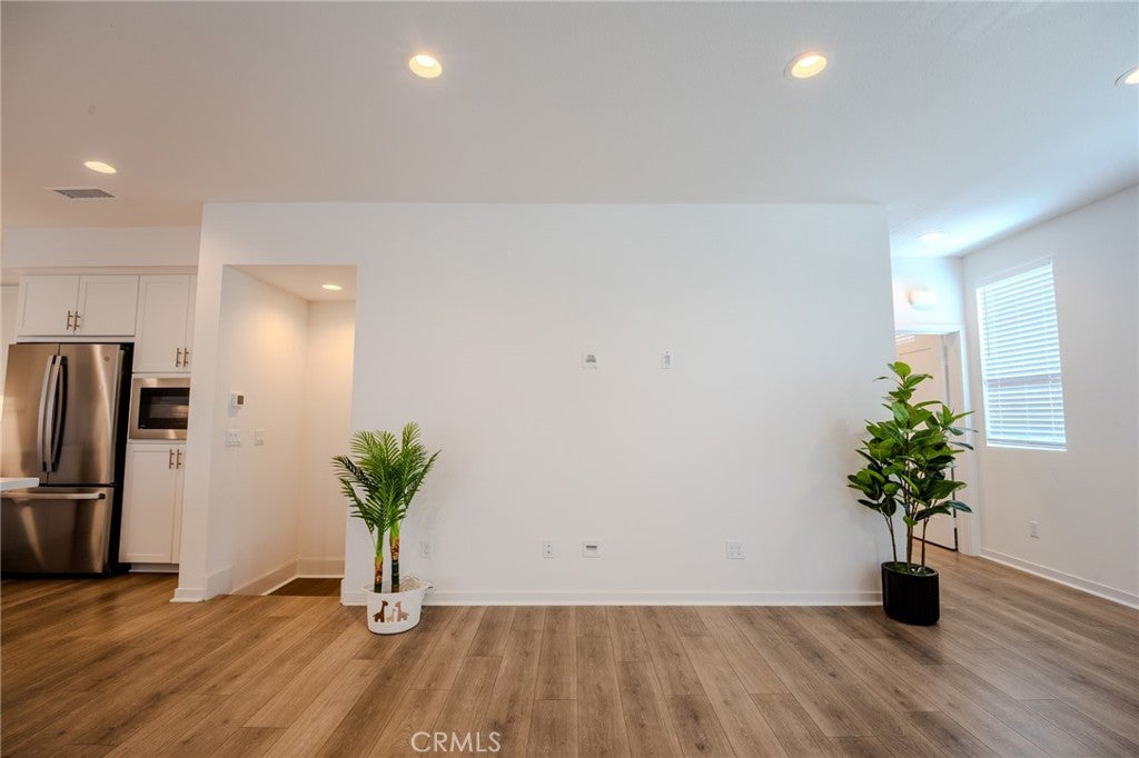 107 Allusion, Irvine CA 92618 - Photo 19