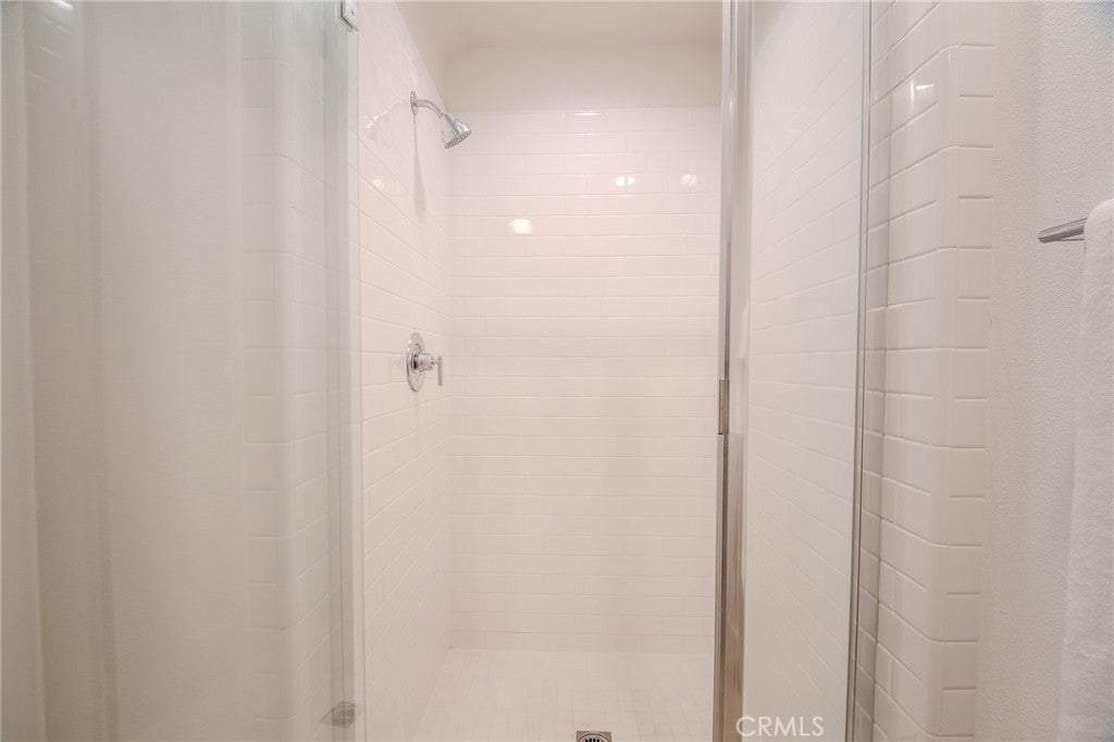 107 Allusion, Irvine CA 92618 - Photo 8