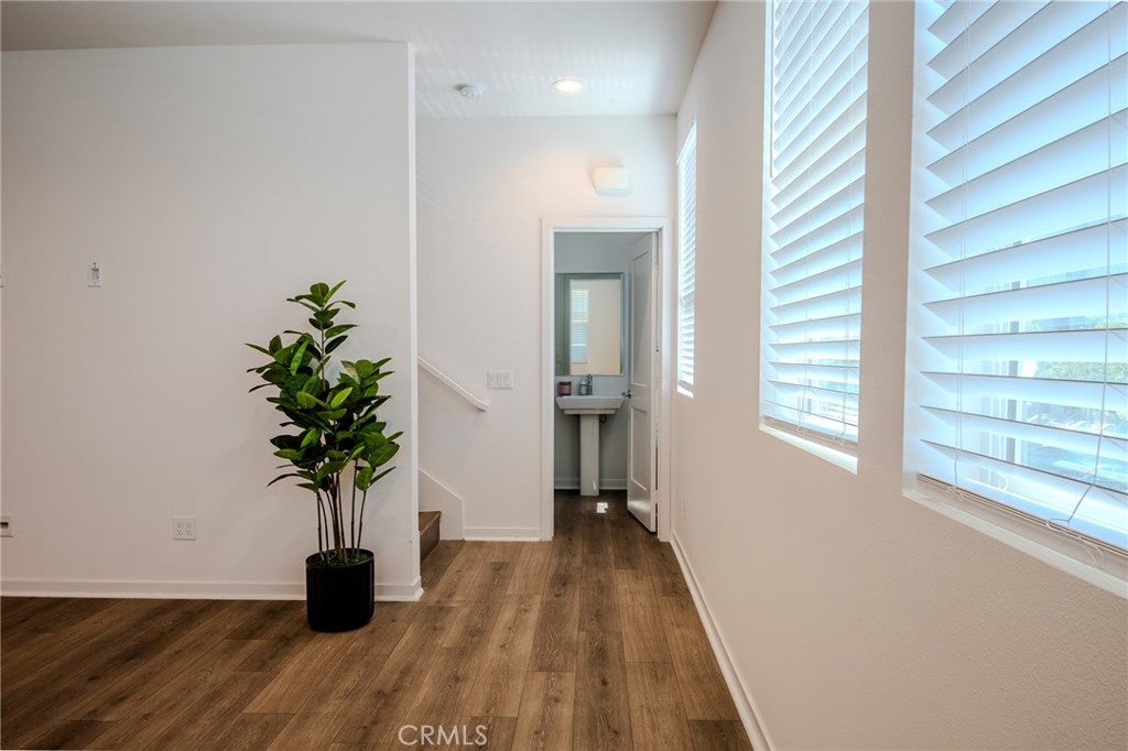 107 Allusion, Irvine CA 92618 - Photo 20