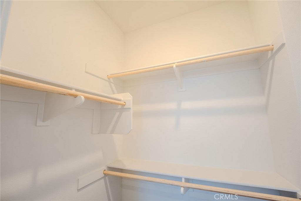 107 Allusion, Irvine CA 92618 - Photo 35