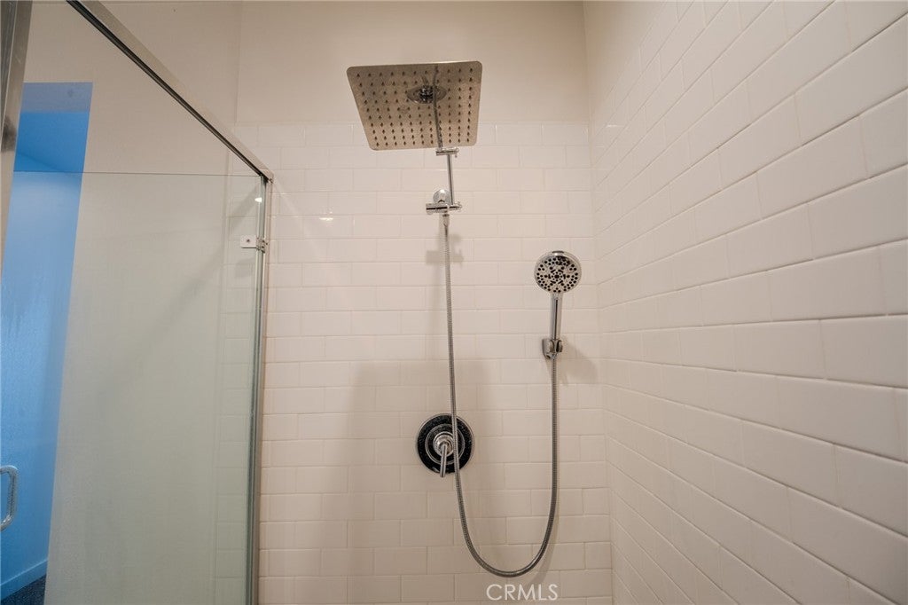 107 Allusion, Irvine CA 92618 - Photo 40